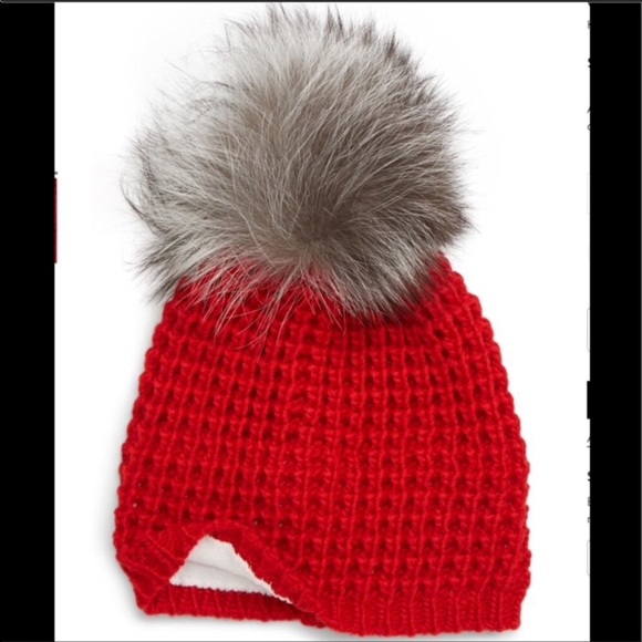 Red Beanie - Picture 4 of 9